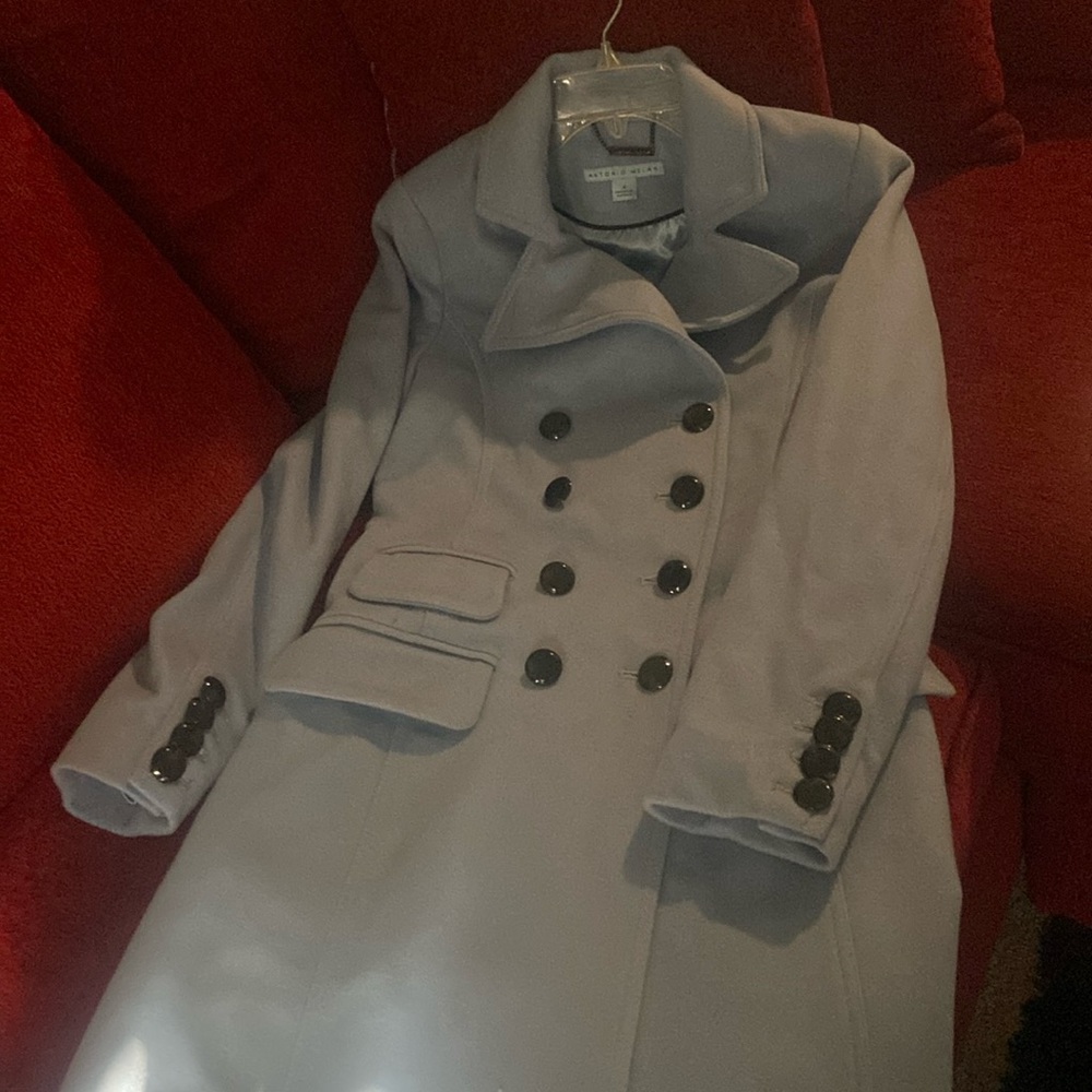 Selling this beautiful size 4 coat